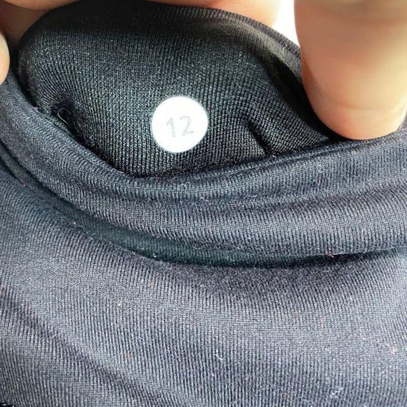 Lululemon Black Full Length Wonderunders - Picture 5 of 5